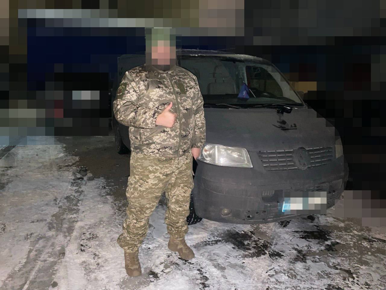 Favbet Foundation передал ВСУ на Восточное направление два микроавтобуса и внедорожник