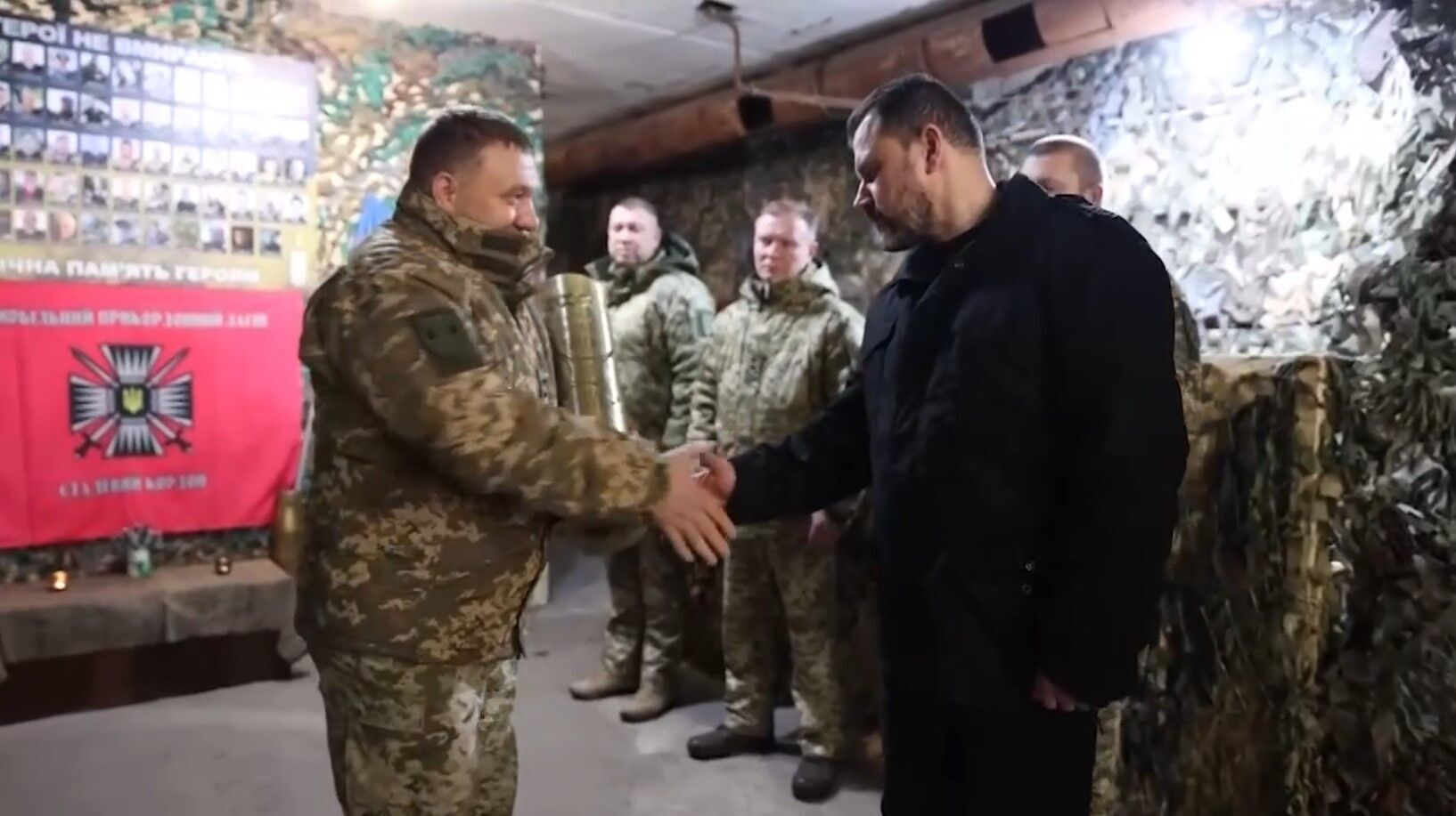 Клименко и Дейнеко посетили позициях "стальных" воинов
