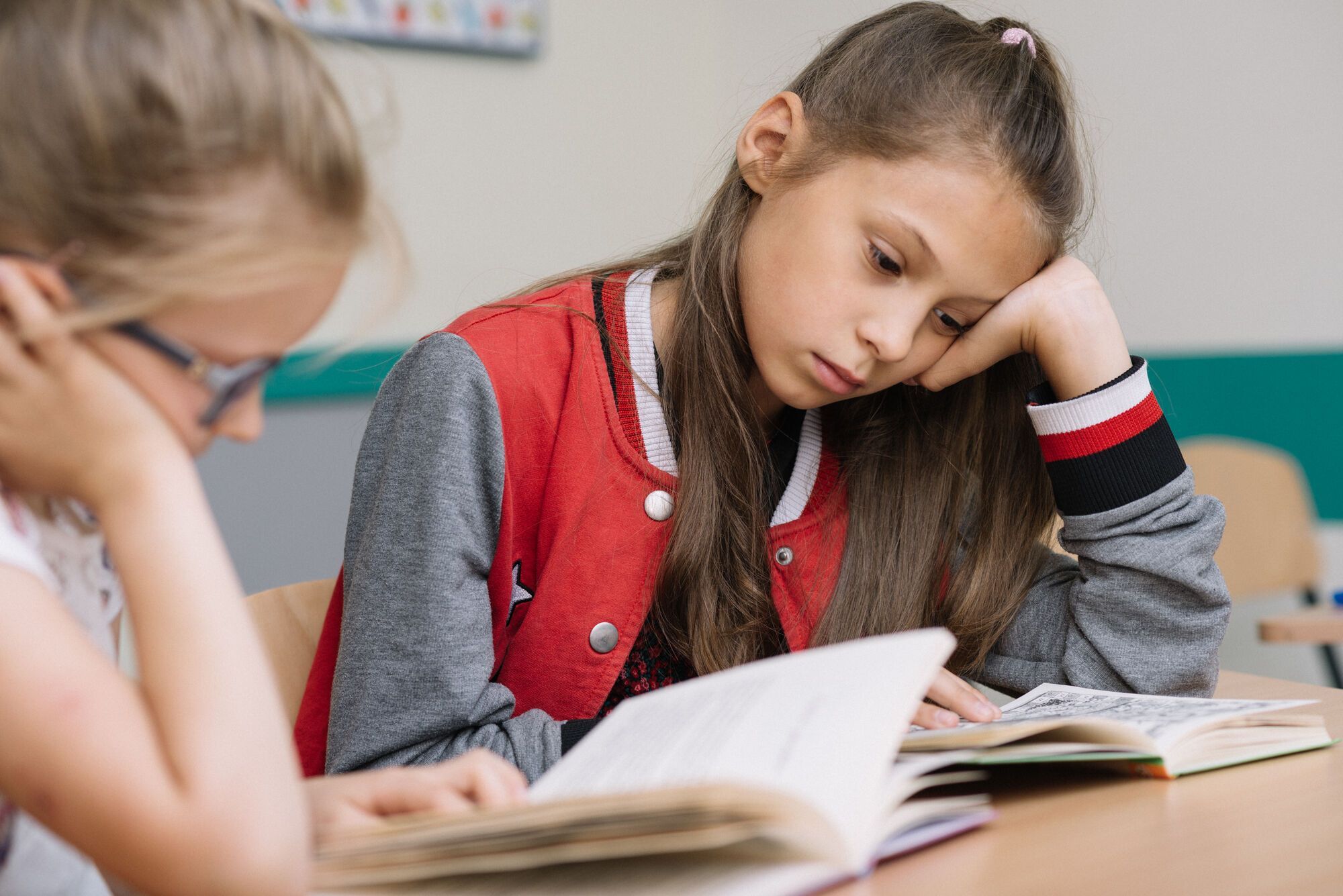 "Невнимательный и не выполняющий домашние задания": специалисты дали советы родителям, чьи дети не хотят учиться