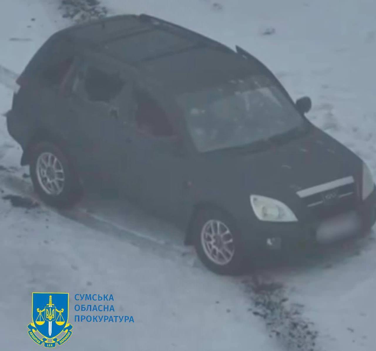 Прокуратура показала фото автівки, в якій росіяни розстріляли брата з сестрою на Сумщині