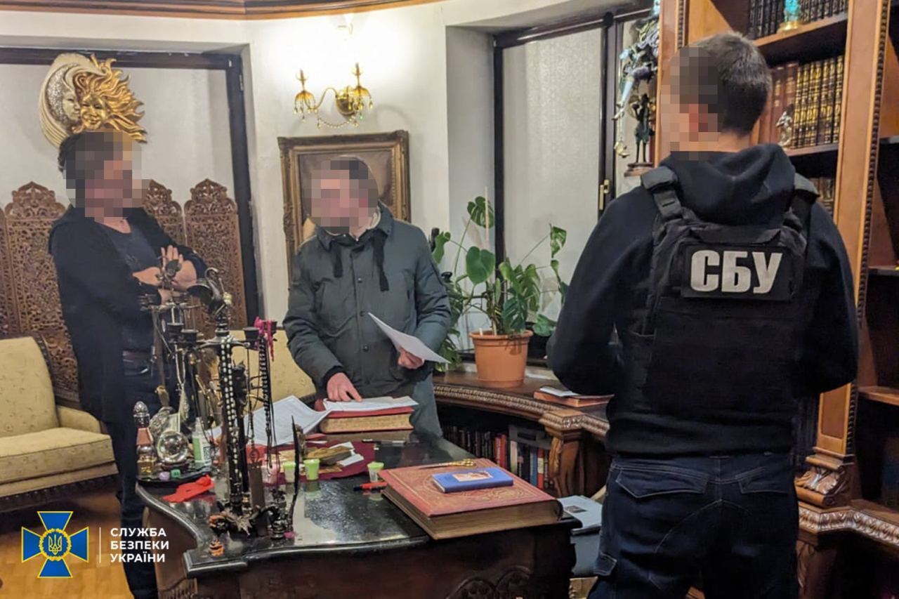 Украли около 1,5 млрд грн на закупках снарядов: СБУ разоблачила чиновников Минобороны и менеджеров "Львовского арсенала" на громкой схеме. Фото