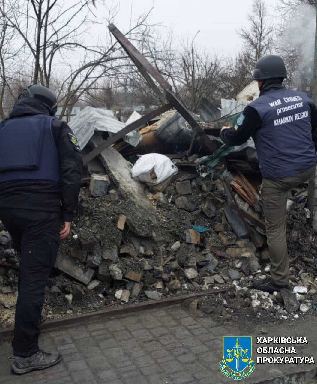 Оккупанты обстреляли Харьковщину: повреждено кладбище, ранены 4 человека. Фото