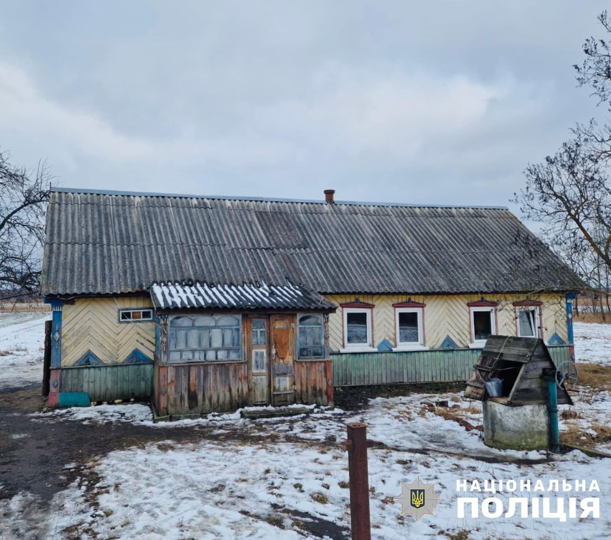 В Житомирской области в пожаре погибли двое маленьких детей: родители оставили их одних дома. Фото