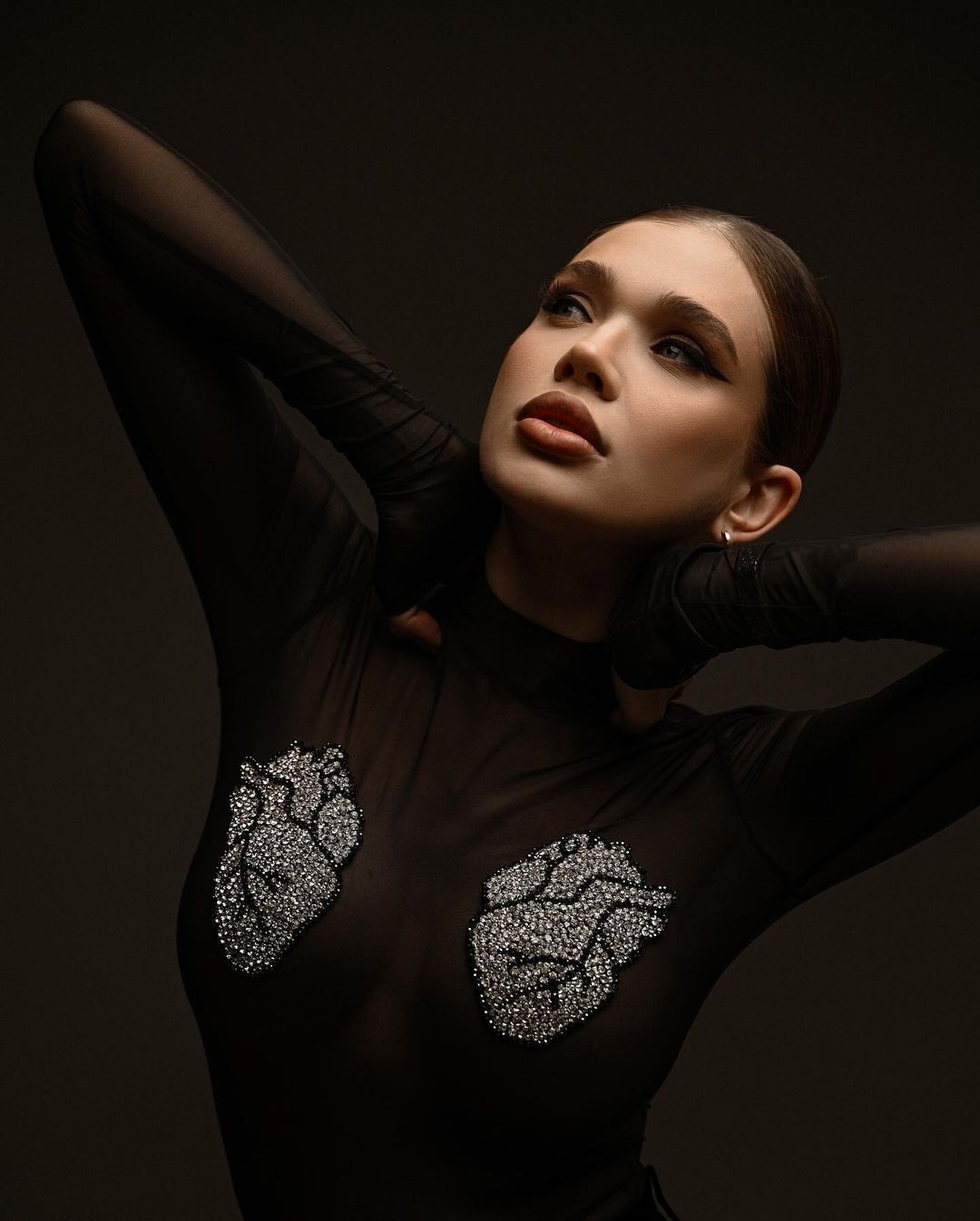 Саша Бо одягла прозоре боді за 50 тис. грн від українського дизайнера, який працює з Бейонсе, Дженніфер Лопес та іншими зірками