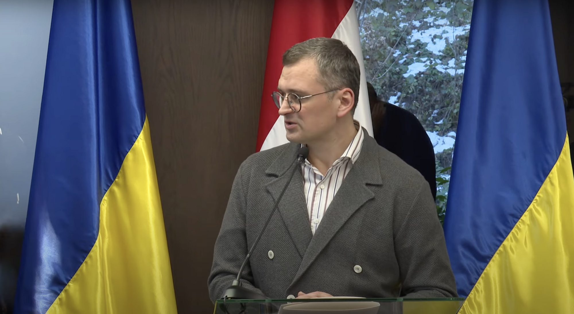 Україна та Угорщина створять комісію для вирішення суперечки щодо прав нацменшин, – Кулеба