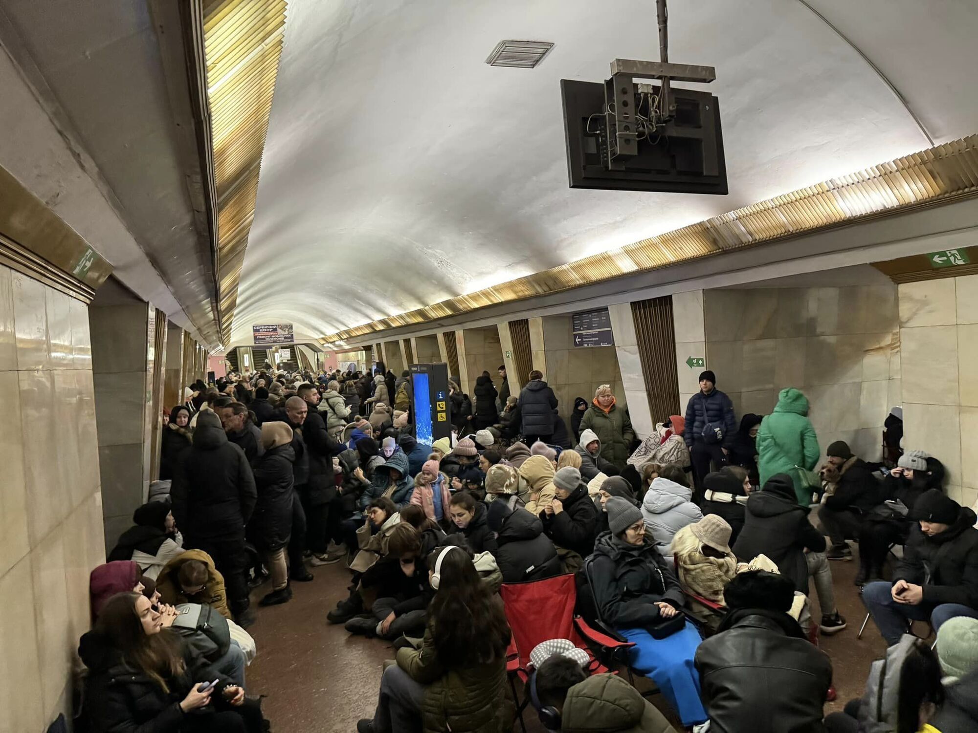 У Київському метро розповіли, скільки громадян скористались підземкою як укриттям у 2023 році. Фото