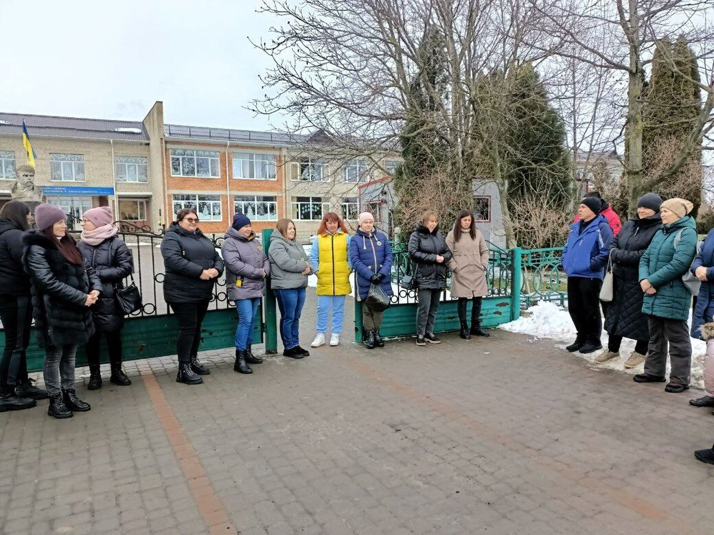 В лицее на Волыни хотят закрыть 10 и 11 классы: что говорят власти и почему родители бьют тревогу