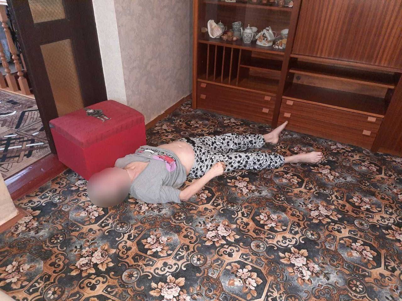 Під Києвом у приватному будинку виявили тіла трьох осіб: подробиці трагедії. Фото