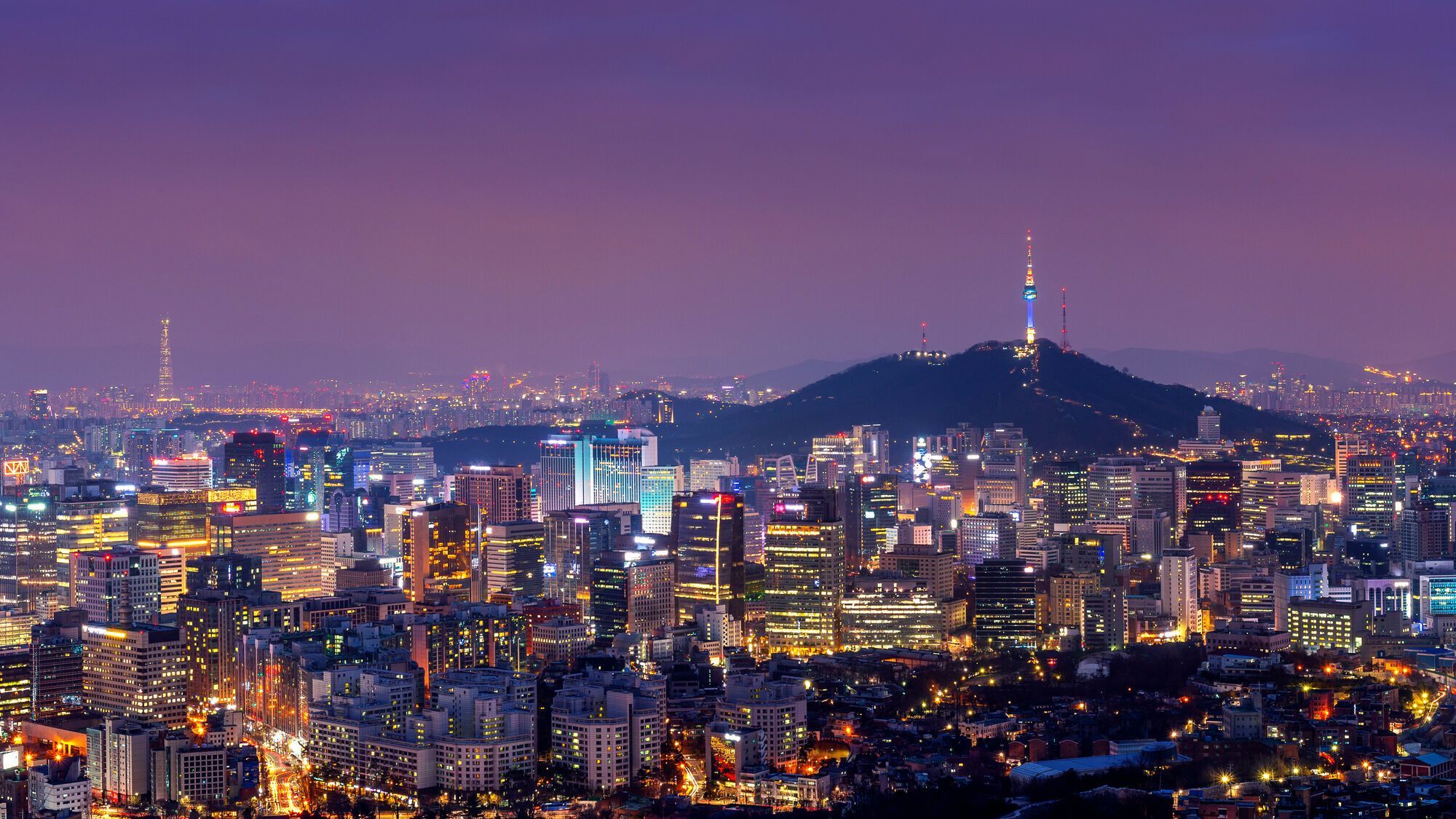 Между традициями и технологиями: топ-3 красивейшие столицы Азии