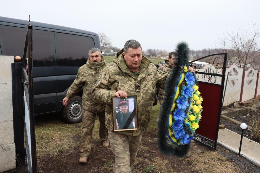 Був поранений, але повернувся на фронт: на війні загинув партієць "ЄС" Петро Зарубенко