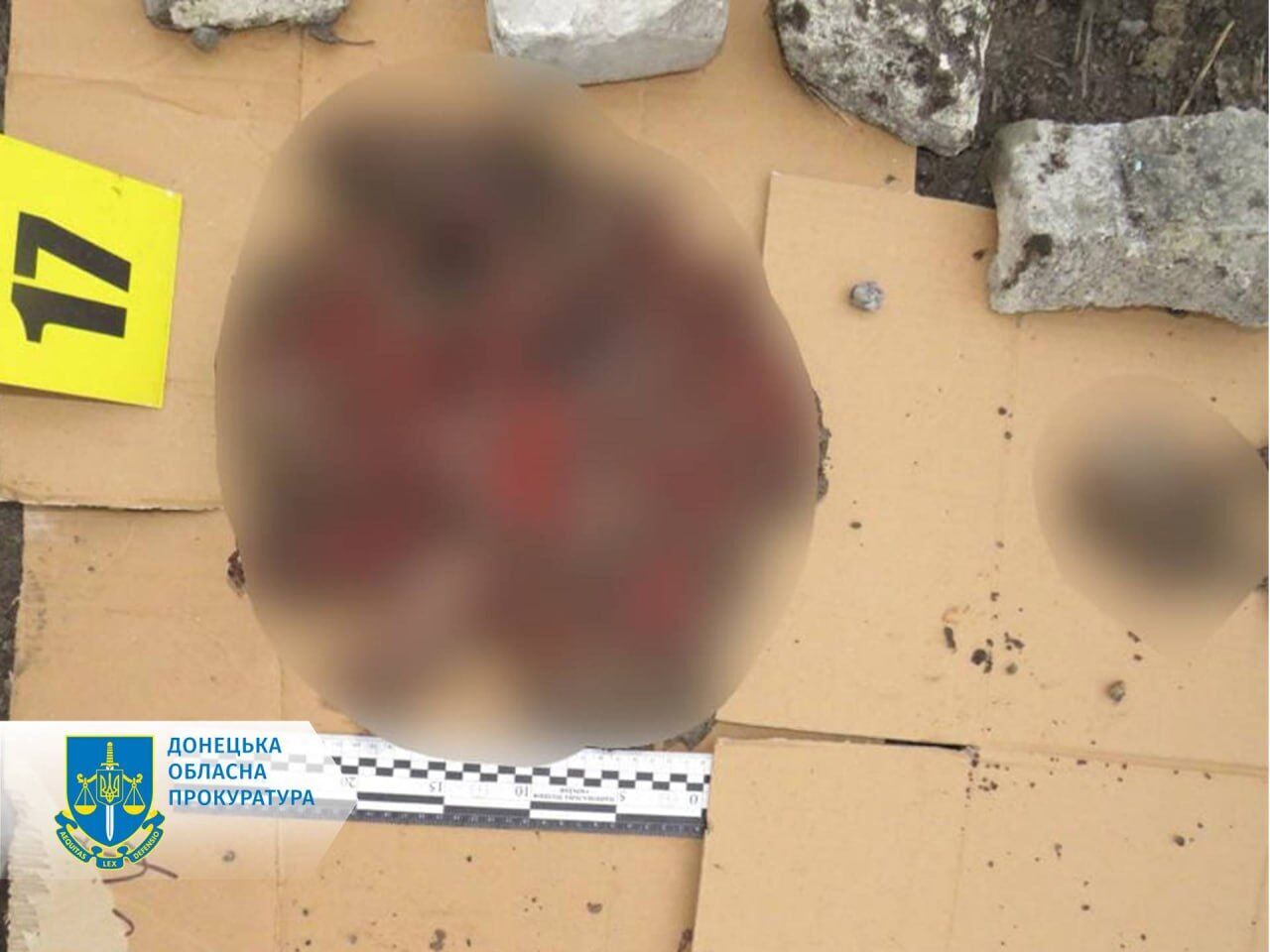 У Покровську під завалами знайшли ще одну жертву удару РФ: поліція ідентифікує тіла. Фото