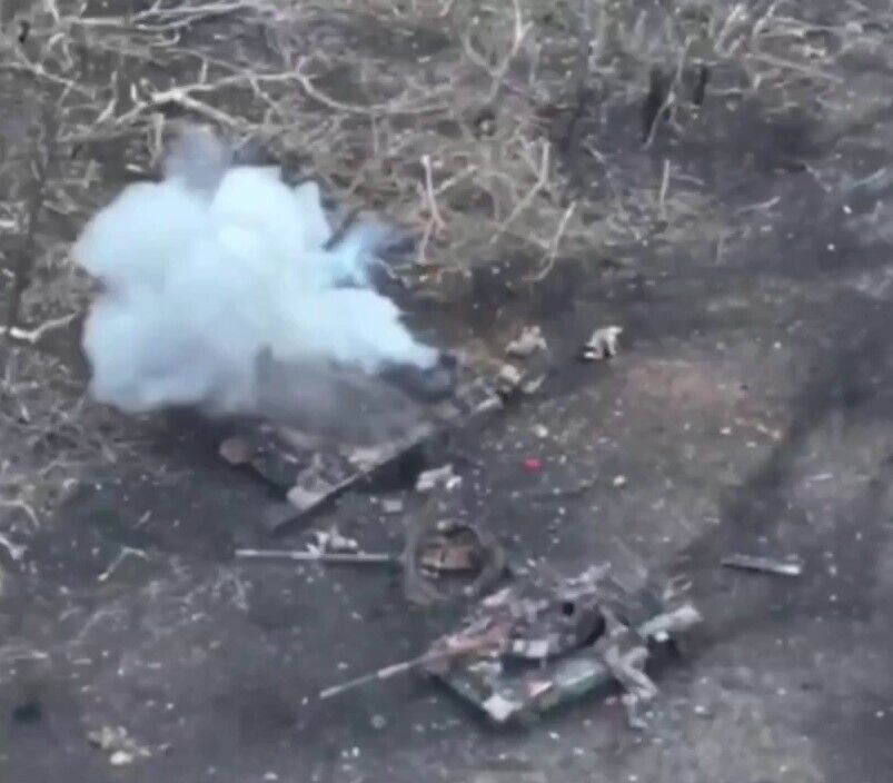 Бежать было бесполезно: защитники Украины достали дроном оккупантов, которые пытались удрать