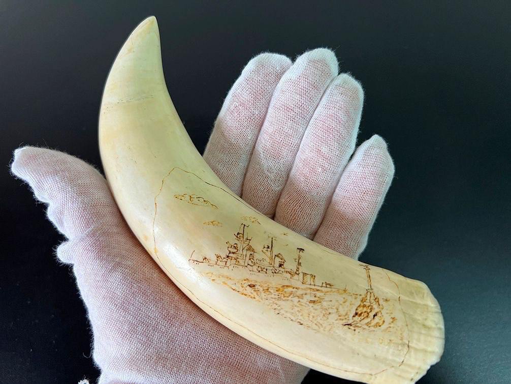 З Києва до США під виглядом аматорського сувеніра намагались відправити унікальну річ. Подробиці і фото