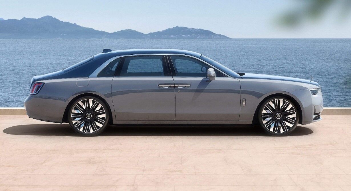 2025 Rolls-Royce Ghost