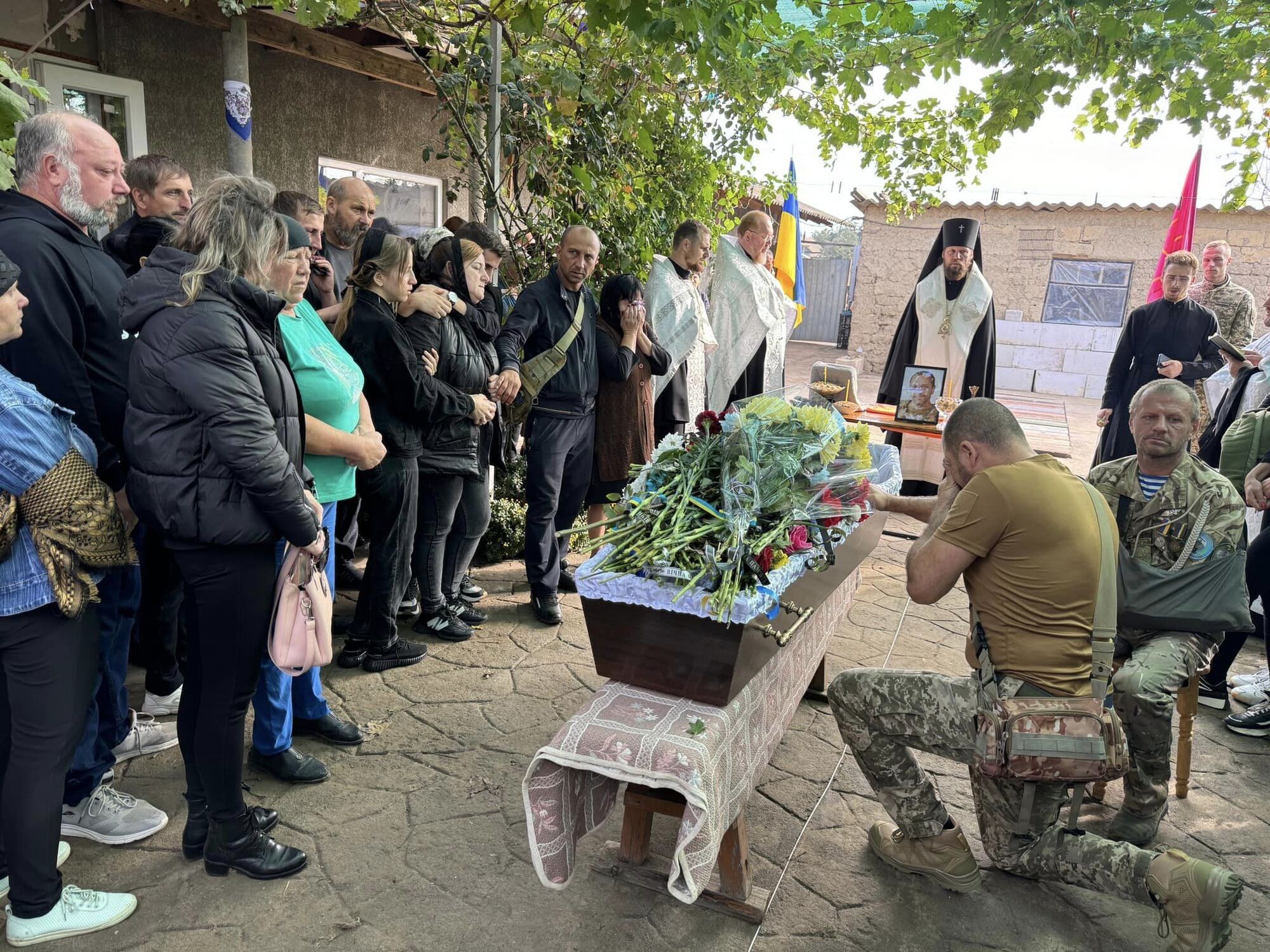 Ушел на фронт добровольцем: в Одесской области простились с командиром стрелкового отделения, погибшим в Донецкой области. Фото