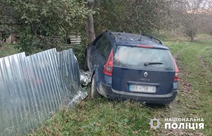 На Буковині у ДТП постраждала 7-річна дівчинка: водійку, яка втекла з місця аварії, знайшли та взяли під варту. Фото