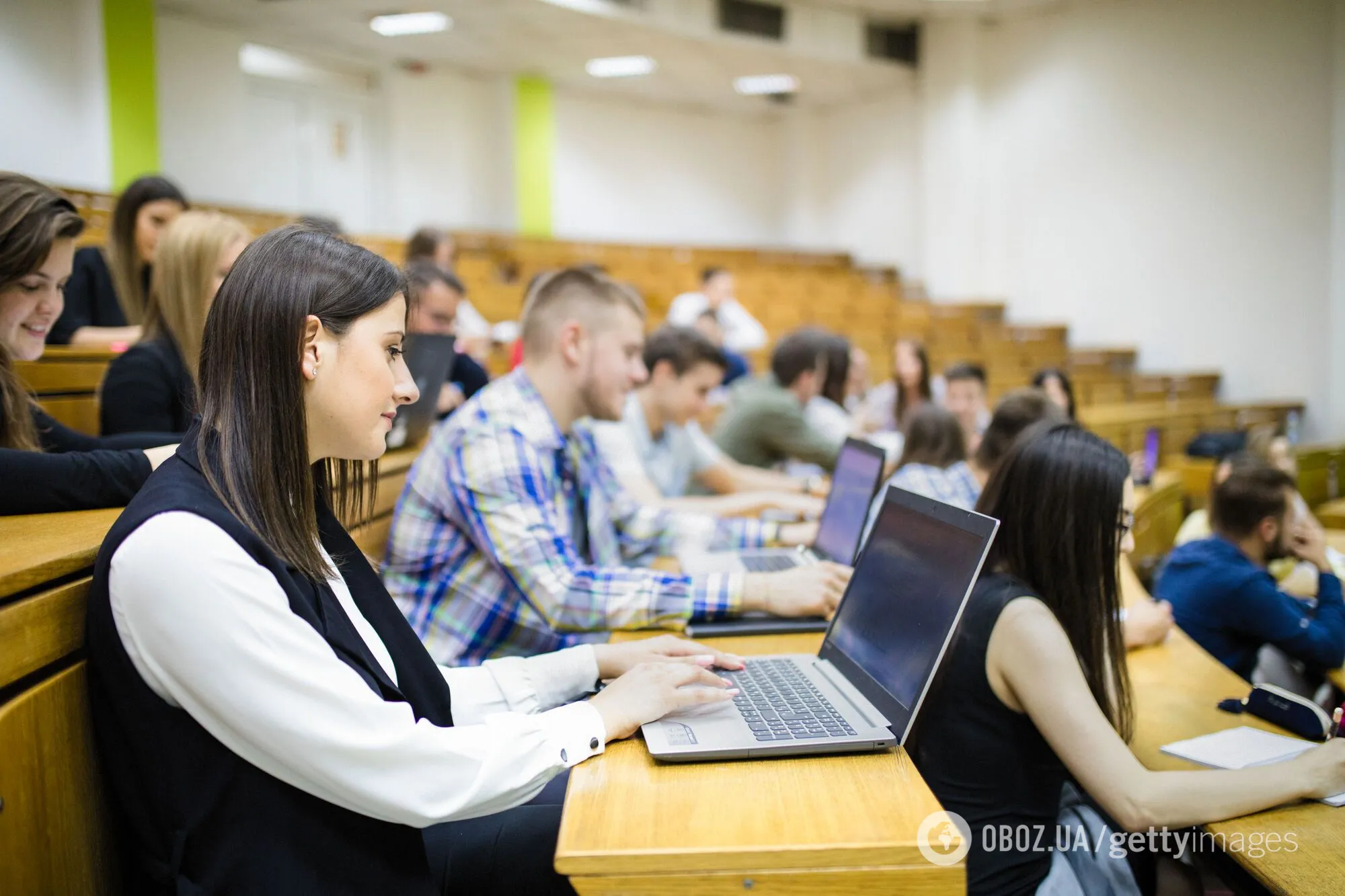 "Я больше не преподаватель. Я – детектор плагиата". Сеть всколыхнул крик души о засилье искусственного интеллекта в домашних задачах