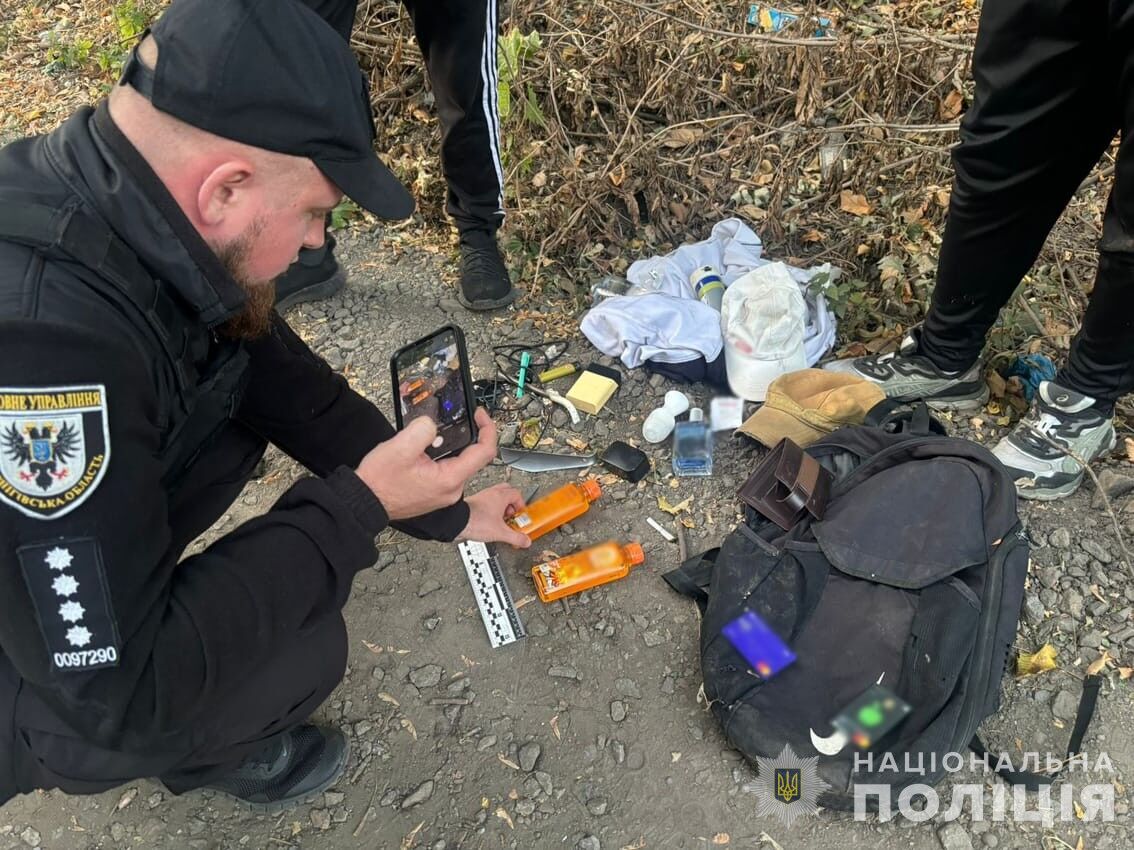 Замість грошей з Росії загрожує довічне: на Чернігівщині затримали групу підлітків, які палили об’єкти "Укрзалізниці". Фото