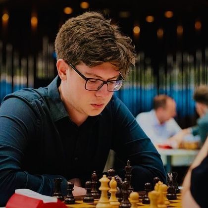 Чемпиона, сбежавшего из Украины, ФИДЕ дисквалифицировала за мошенничество