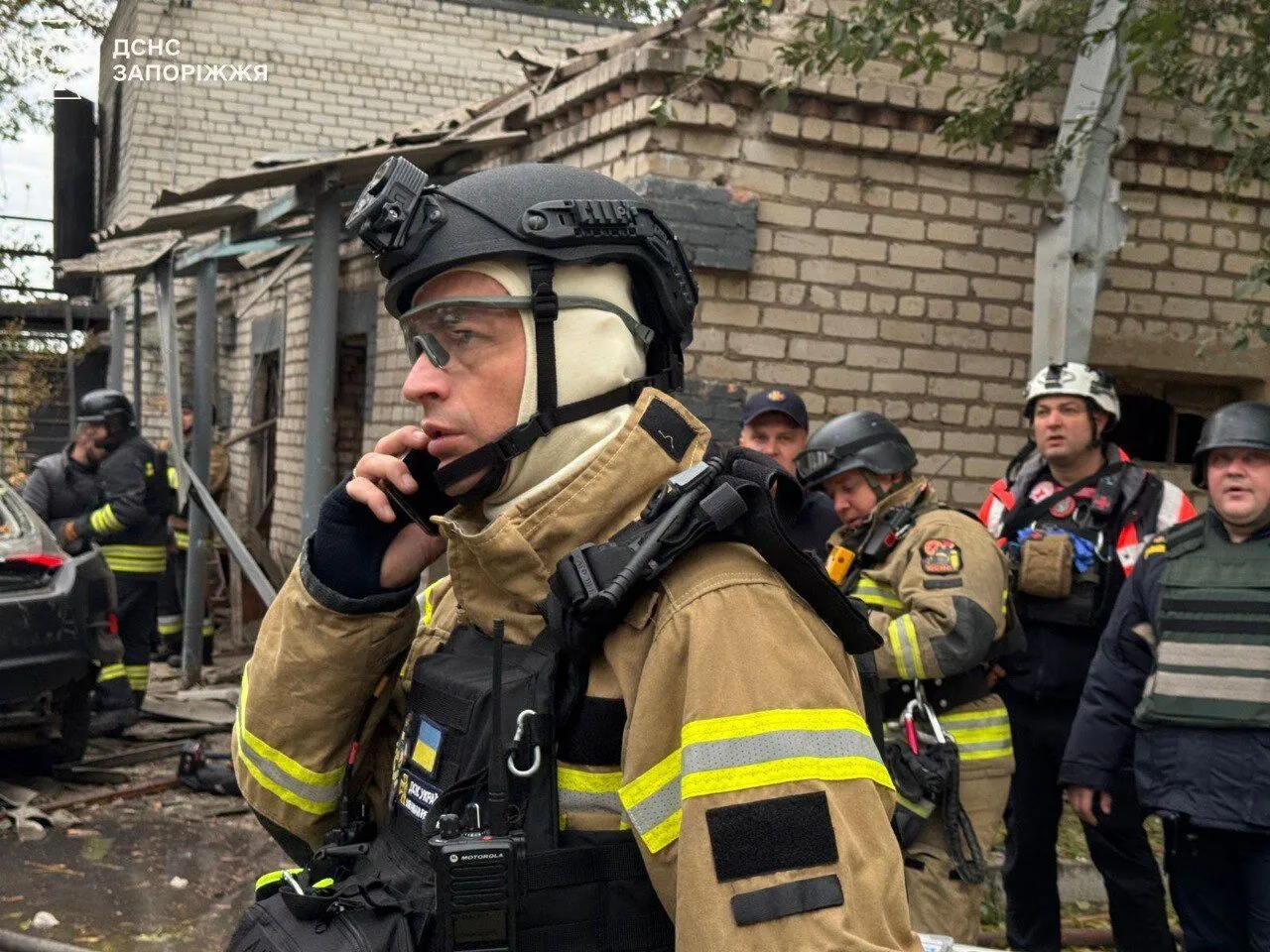 Під ударом був дитячий садок: унаслідок атаки РФ на Запоріжжя є загиблі, постраждали 16 осіб. Фото і відео