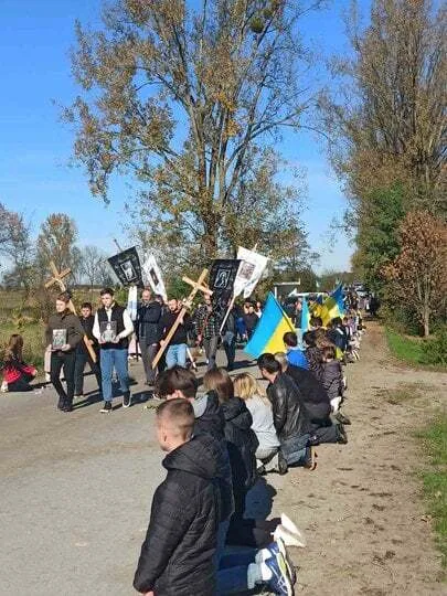 Отдали жизнь за Украину: на Львовщине простились с братьями, которые погибли на фронте в один день. Фото