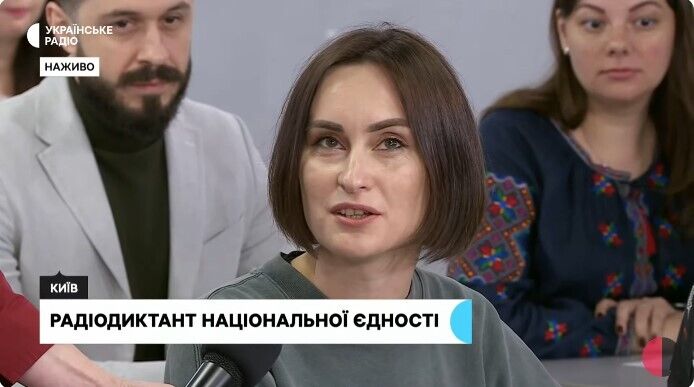 "Чому всі говорять про Оксану і брехунець?" Українці відреагували на радіодиктант-2024 та назвали перевагу Вишебаби над Гнатковським