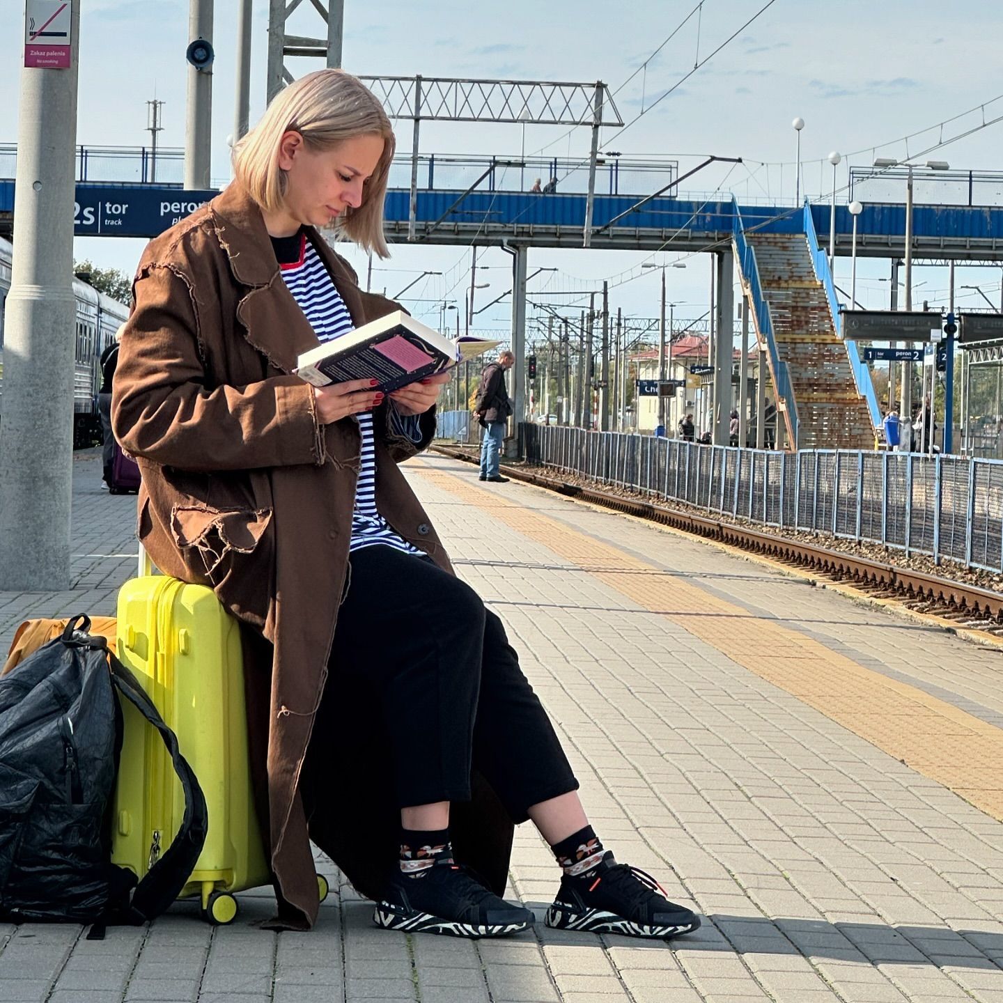 Корупціонери у вишиванках, військові говорять російською: Емма Антонюк розбила головні міфи про українську мову