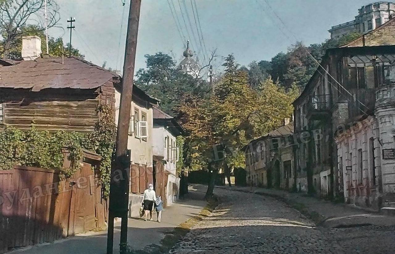 Вулиці не впізнати: у мережі показали, яким був Київ у 1970-х. Фото