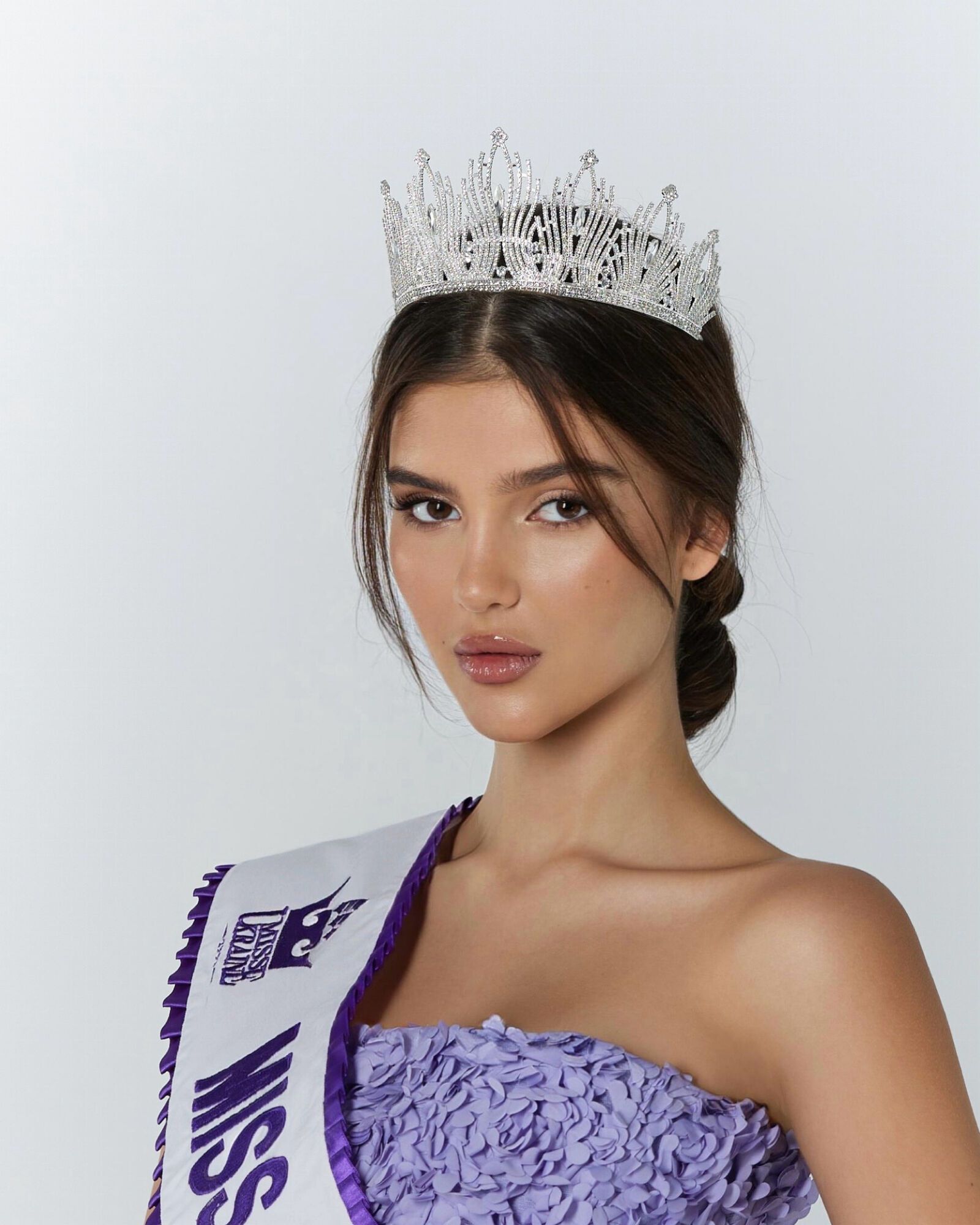 Софія Згоба представить Україну на конкурсі Miss International 2024 у Токіо