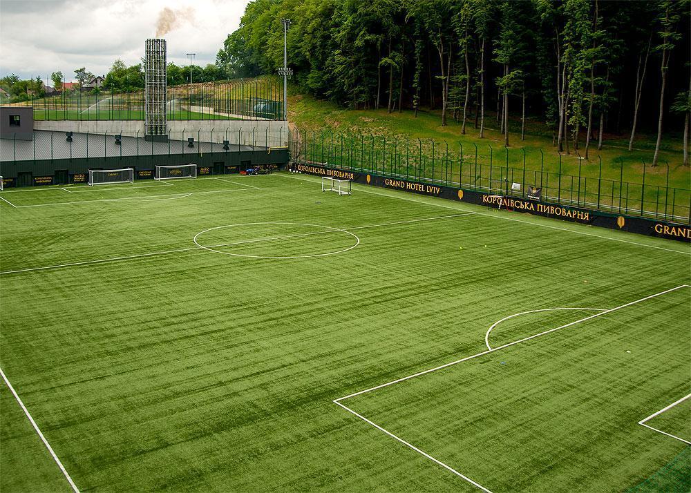 За крок до великого футболу: як Академія ФК "Рух" готує талановитих футболістів