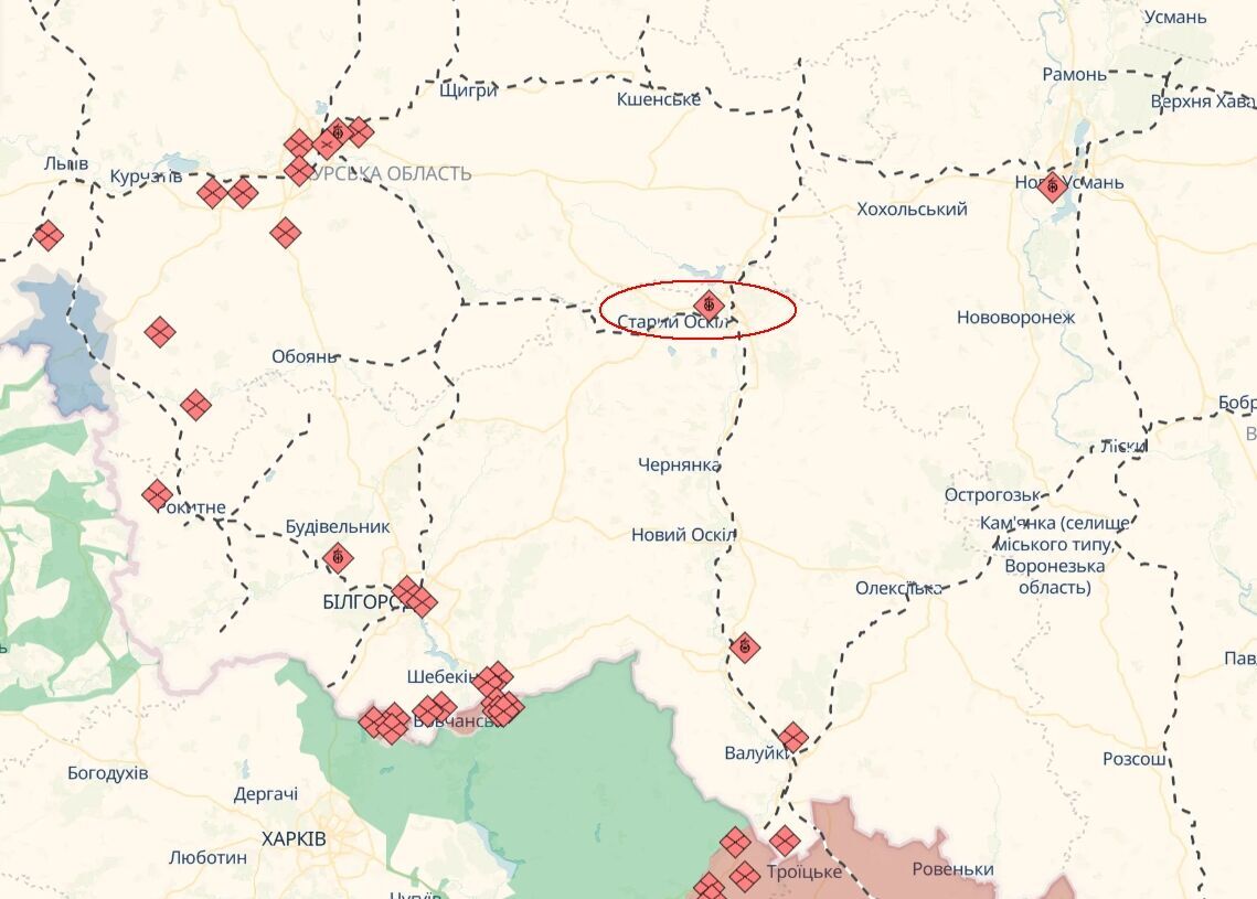 Відпрацювали Сили безпілотних систем: у Генштабі розповіли подробиці нічної атаки на нафтобазу в Бєлгородській області РФ