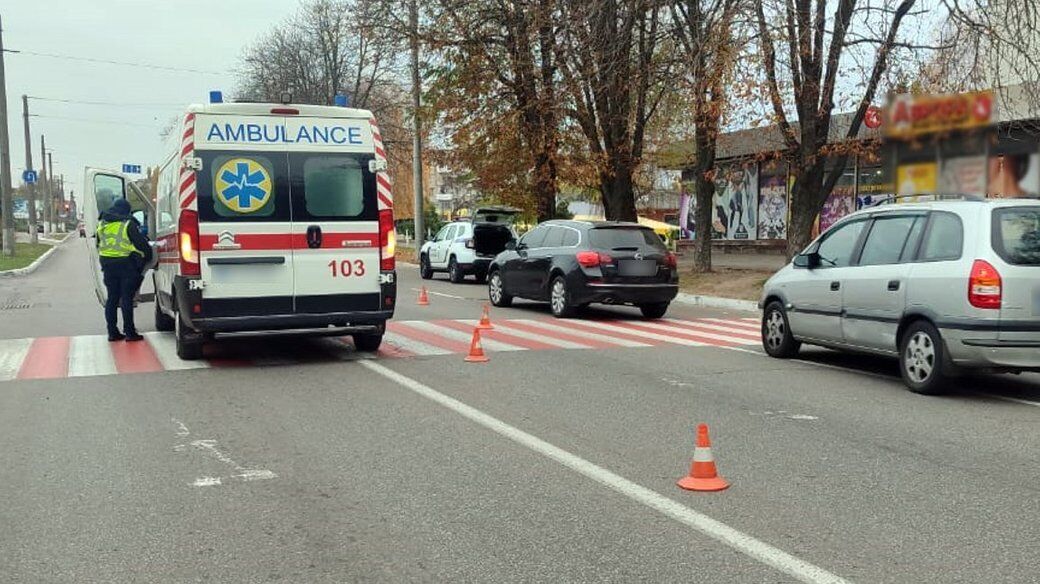 На Полтавщині швидка збила 13-річного підлітка на самокаті: з'явилися подробиці інциденту. Фото 