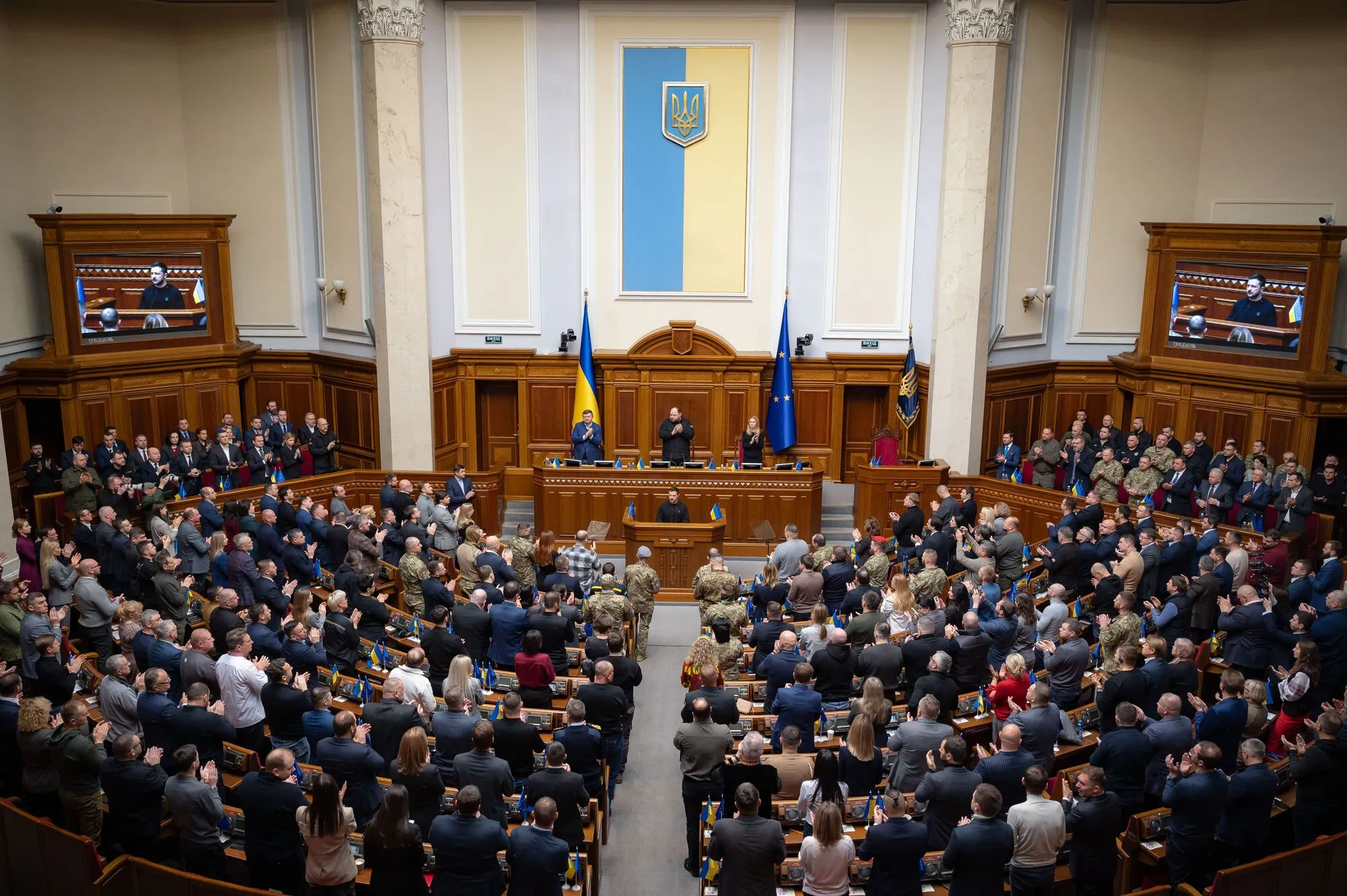 Зеленський розповів, чи будуть знижувати мобілізаційний вік в Україні