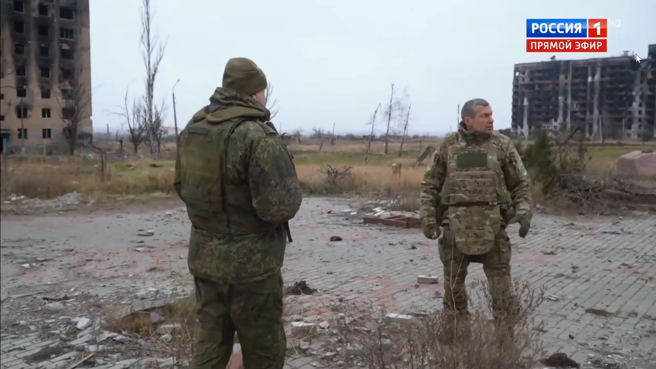 Сплошные развалины: пропагандист Соловьев засветился в Угледаре и показал, что российская армия сделала с городом. Видео