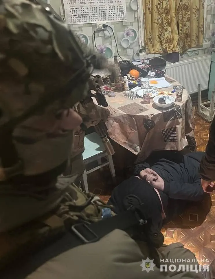 Хотіли підірвати прямо у будинку: на Черкащині правоохоронці провели спецоперацію, щоб врятувати сім’ю волонтерів від розправи. Фото 