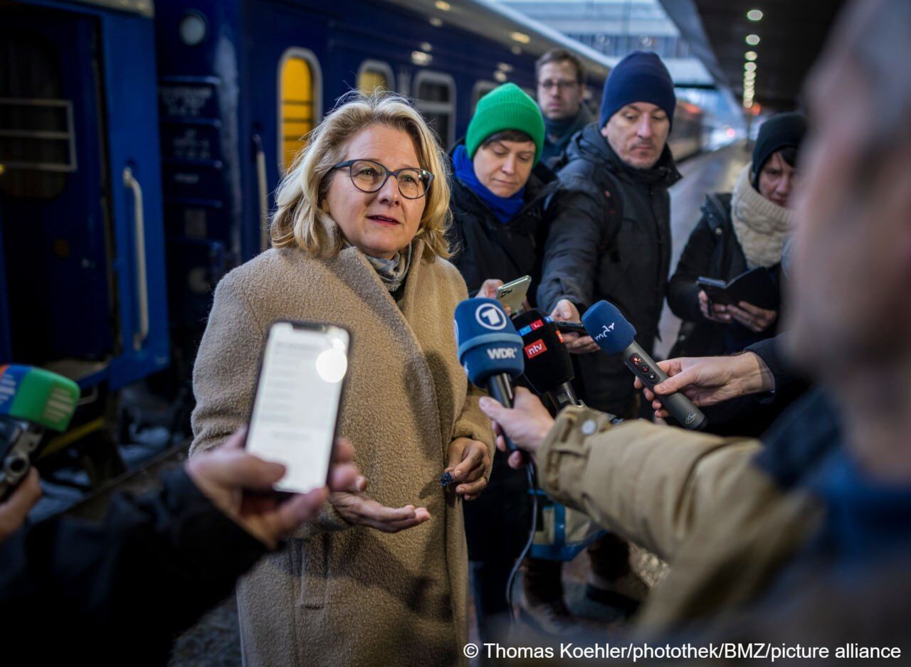 В Киев прибыла с визитом министр экономического сотрудничества и развития Германии. Фото