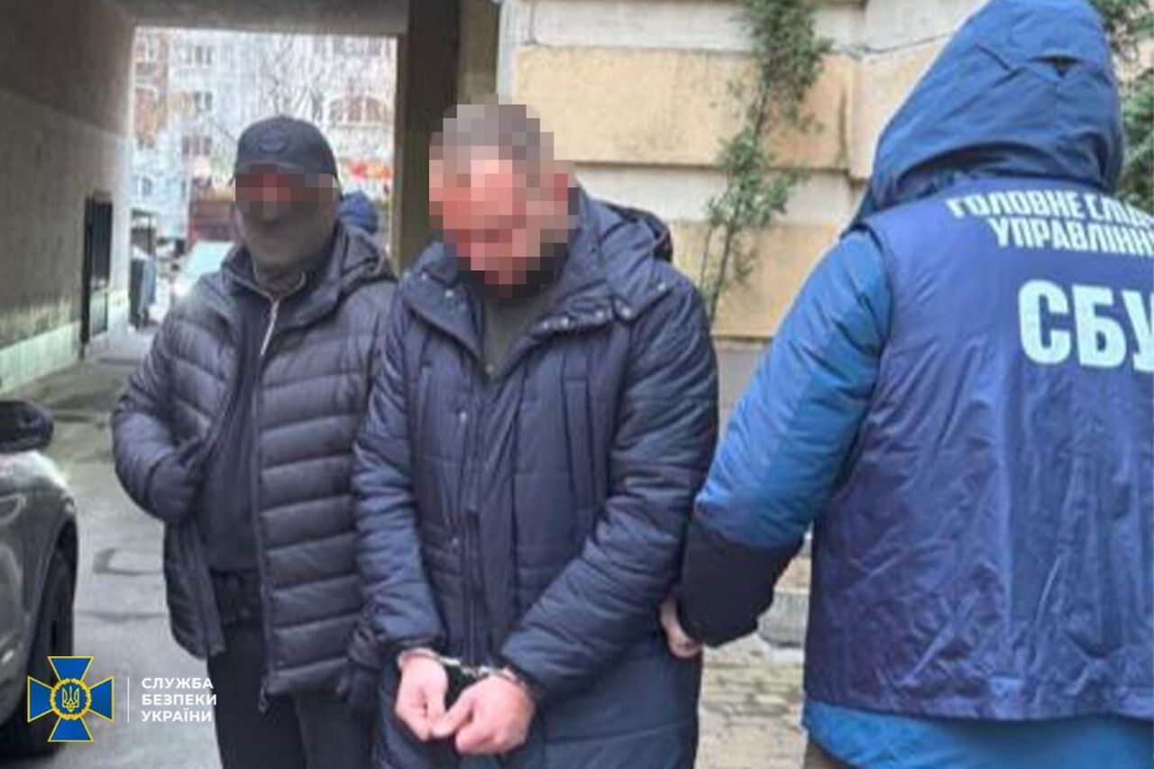 Призвал к госперевороту и убийству руководителей Украины: в Киеве задержали последователя партии Шария. Фото