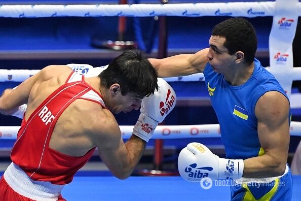 Украинский чемпион мира по боксу с победы дебютировал на профессиональном ринге. Видео