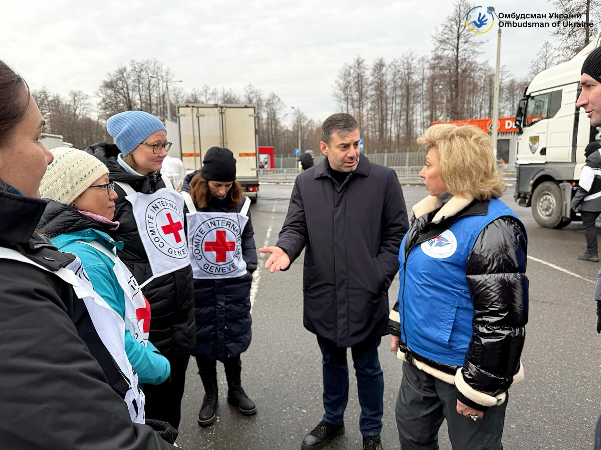 Передал письма и одежду для пленных: Лубинец встретился в Беларуси с российской омбудсменкой Москальковой. Фото