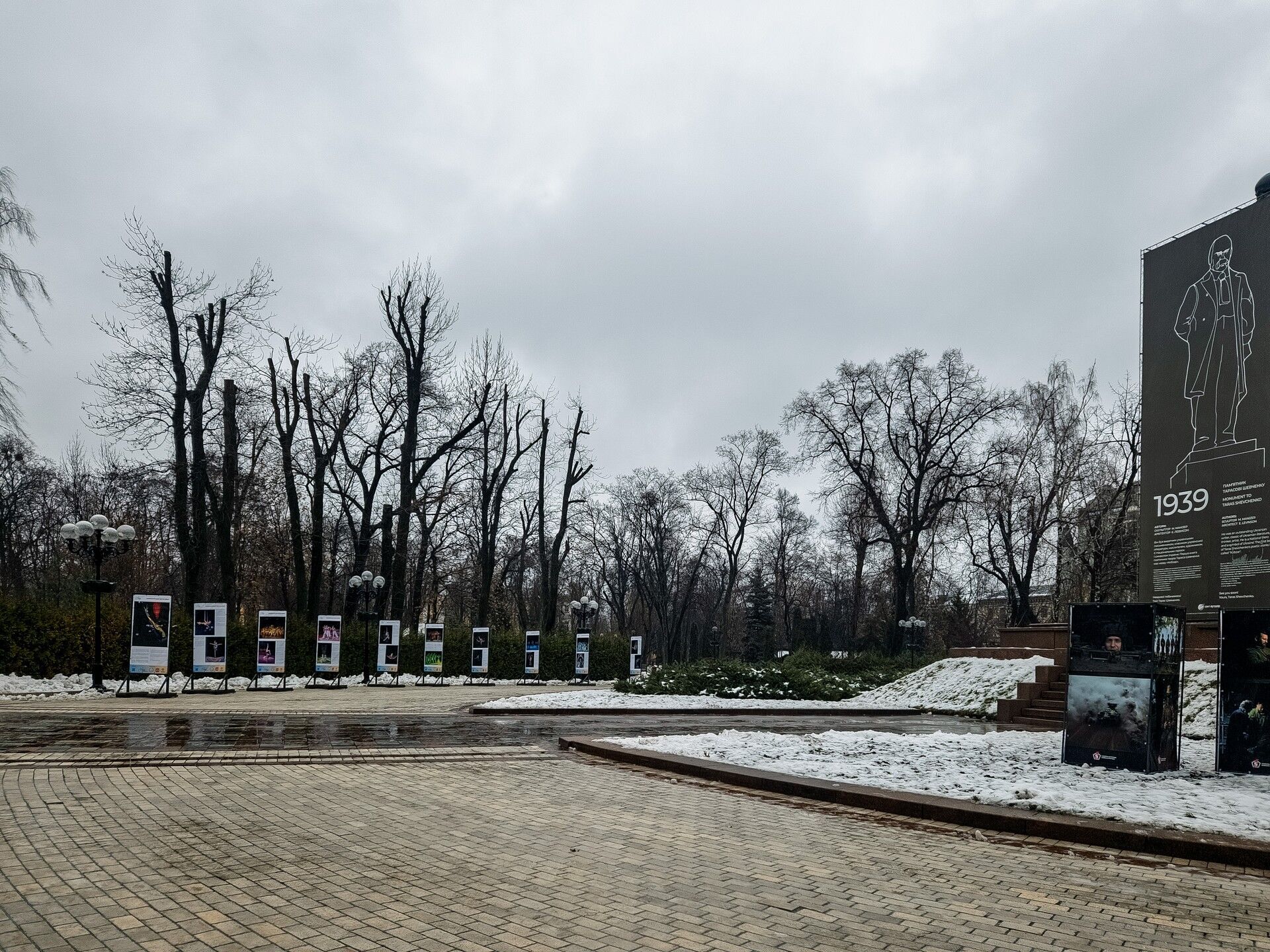 "Делают чрезвычайные вещи": в Киеве открылась выставка, посвященная работникам украинского цирка