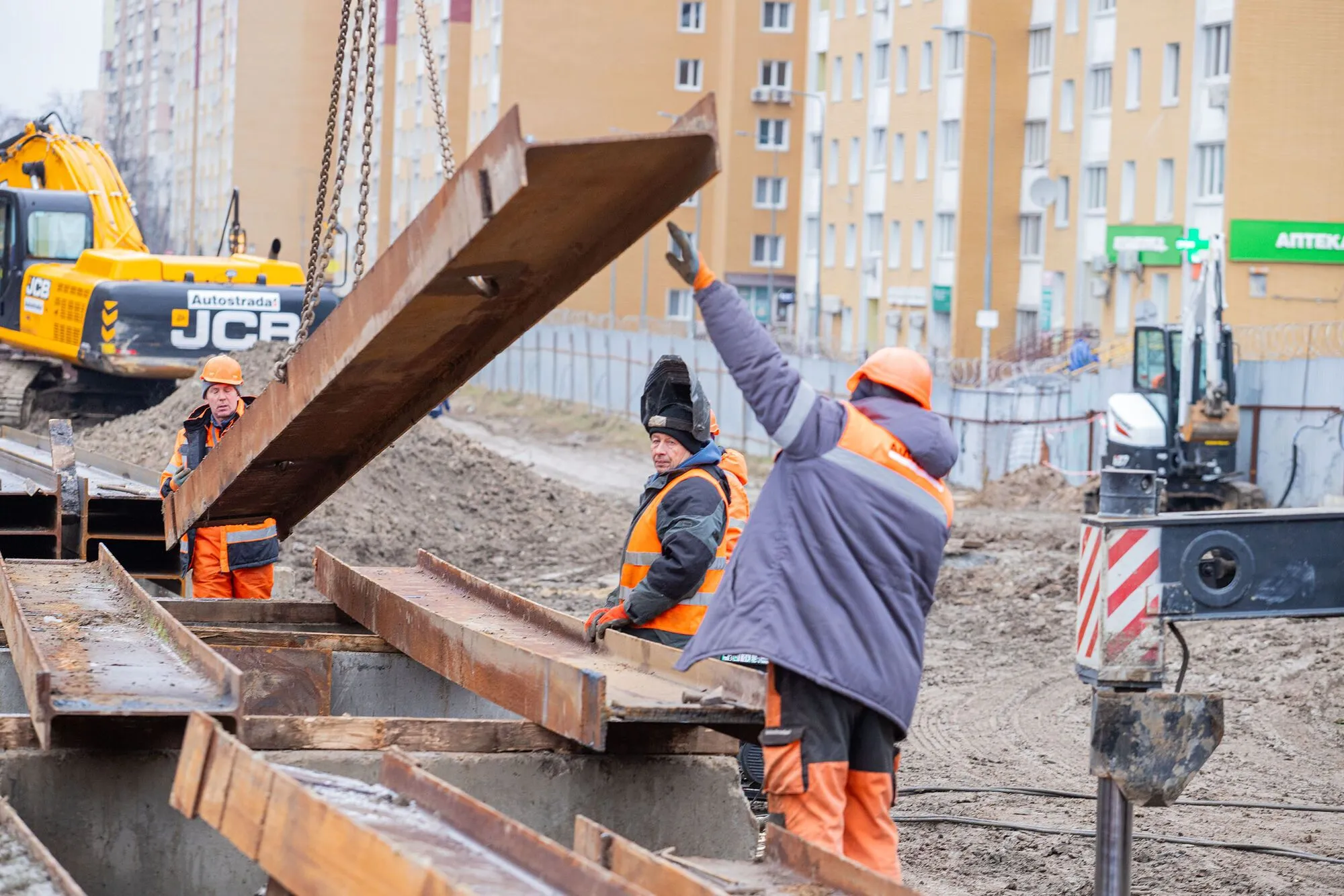 В КГГА показали, как строят линию метро на Виноградарь в Киеве, и рассказали подробности. Фото и видео