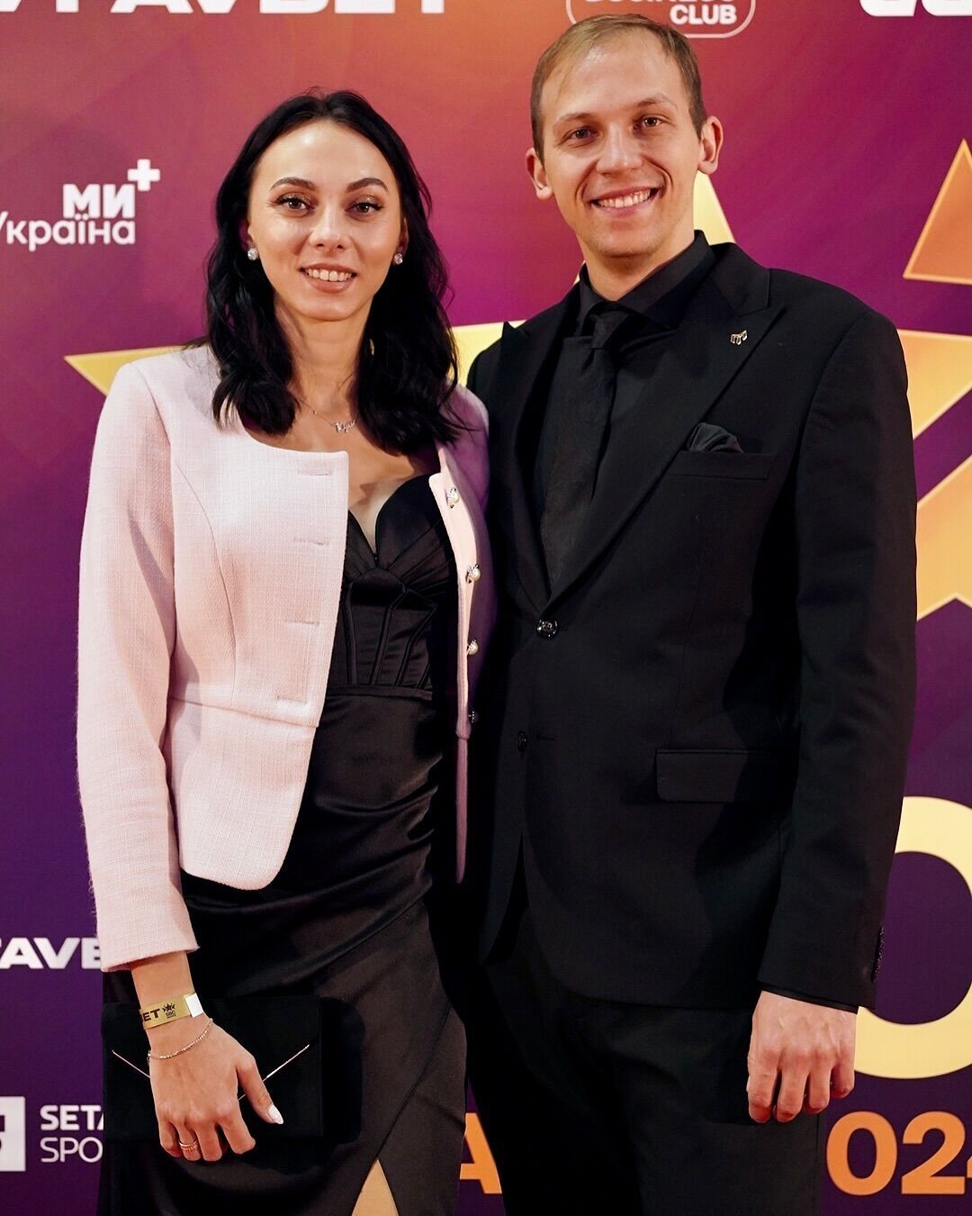 "Маленький діамантик": призерка Олімпіади вперше стала мамою і показала дитину та чоловіка, який добивався її два роки