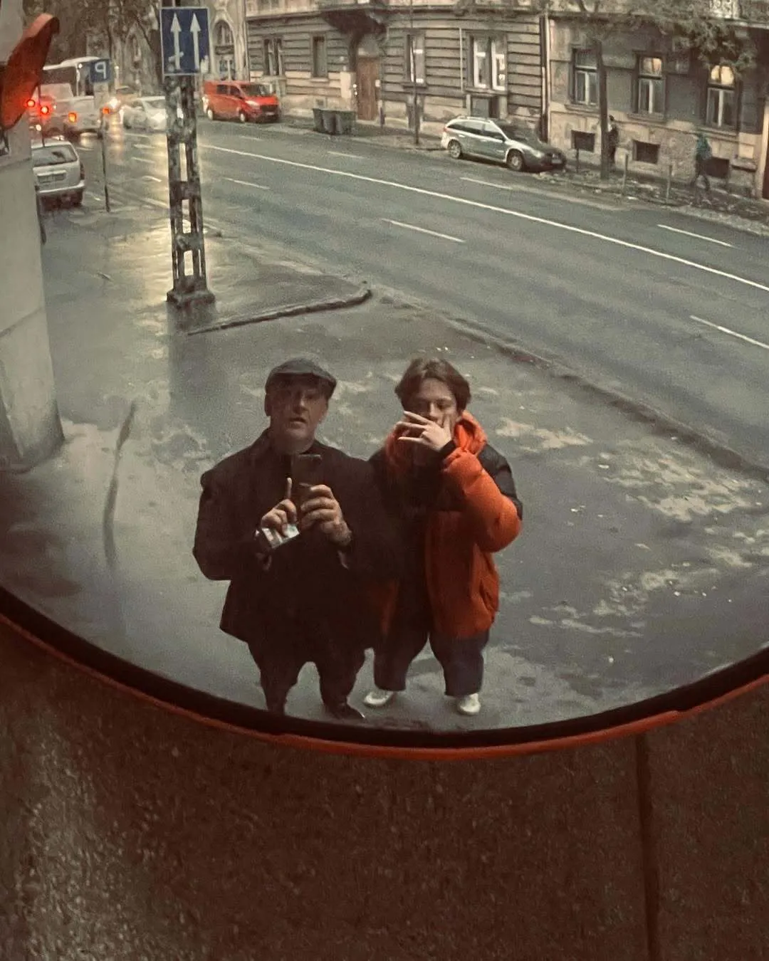 Колишня дружина Потапа зізналася, чи спілкується її 16-річний син зі скандальним татом і як вона на це реагує