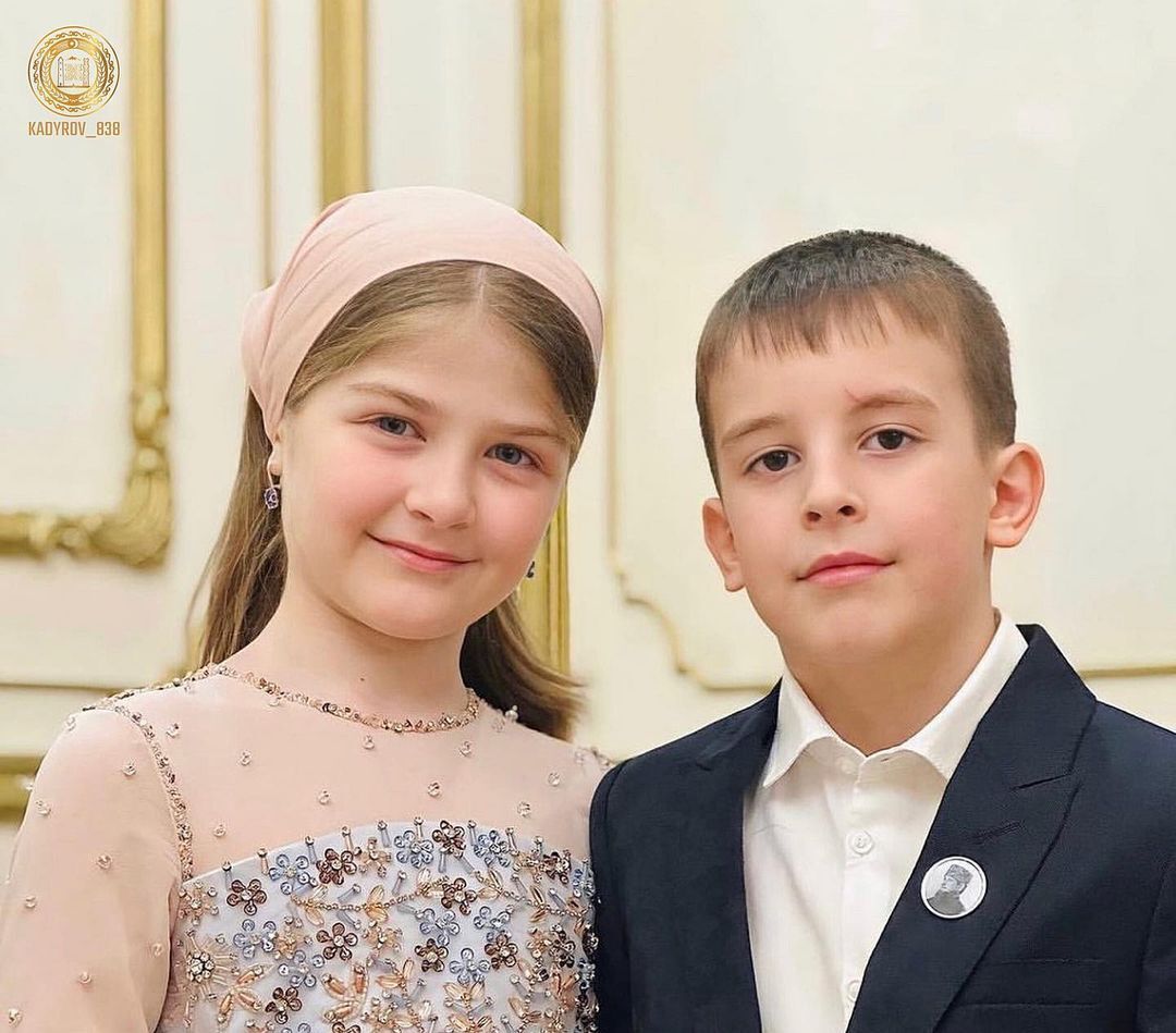 Шесть дочерей Кадырова. Кто является любимицей "миньона" Путина и почему вся семья боится младшую Эсет
