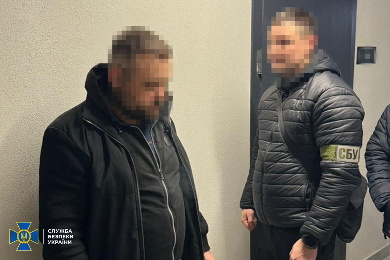 В Одесской области разоблачили мошенника, который выдавал себя за разведчика и продавал должности в спецслужбе. Фото