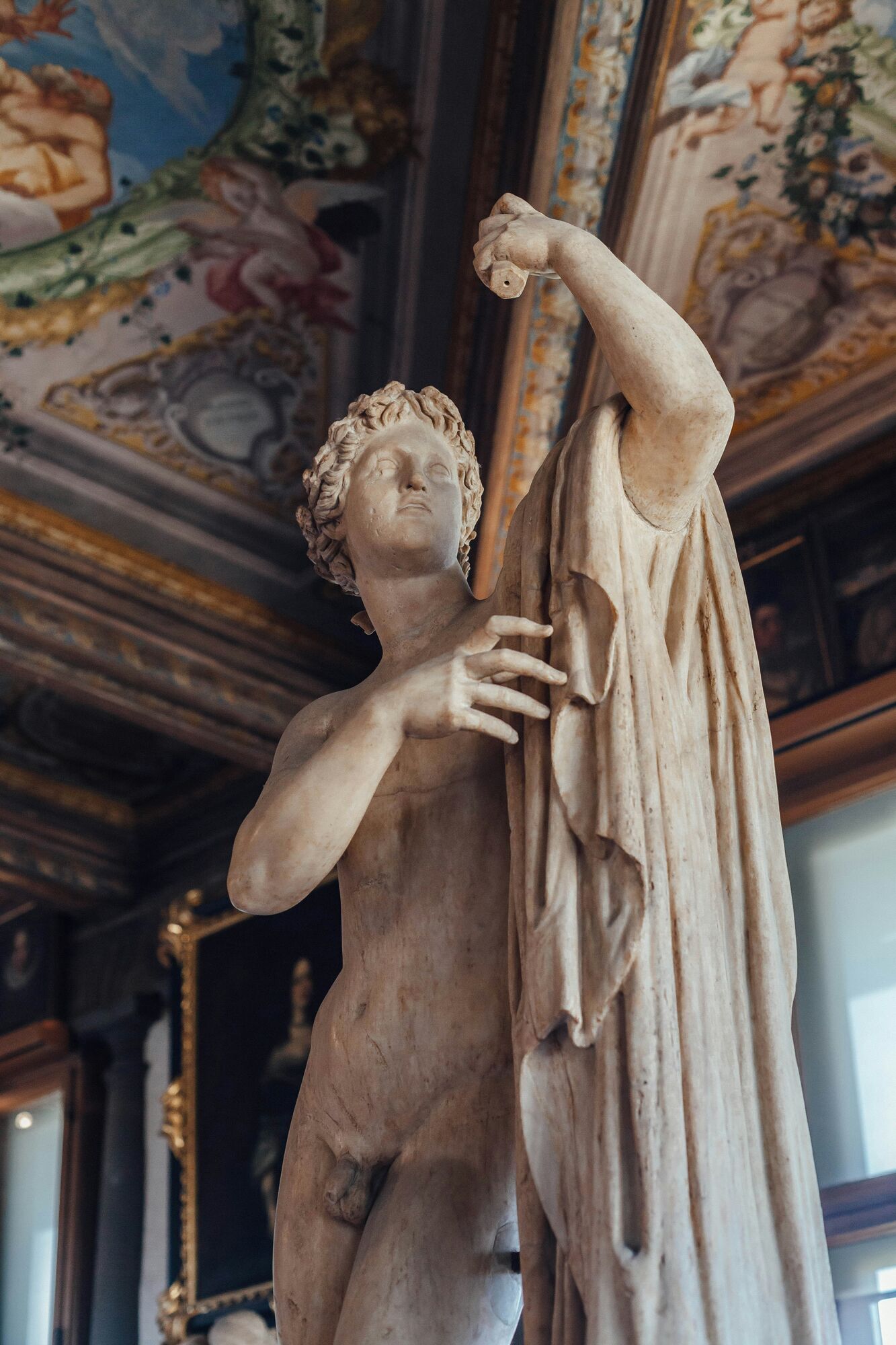 "Туристи перетворили Флоренцію на повію": директорка італійського музею родом із Німеччини спровокувала гучний скандал