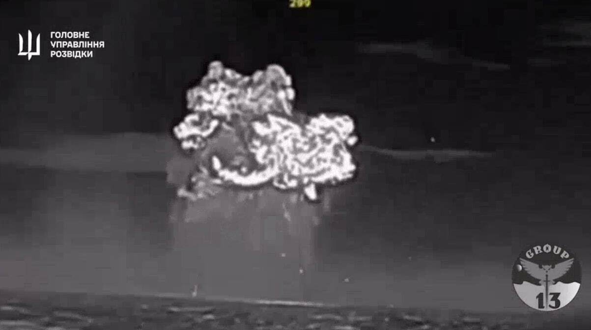 Воїни ГУР знищили ракетний катер ворога "Івановєц" у Криму: стало відомо деталі операції