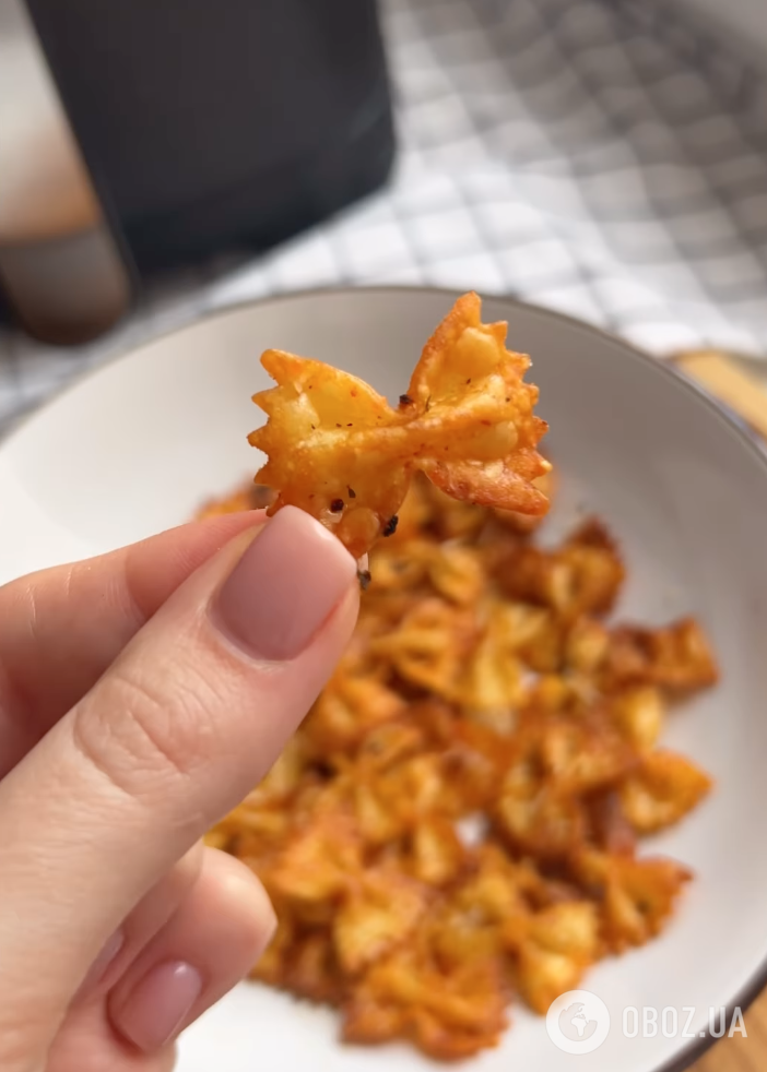 Полезные чипсы из макарон