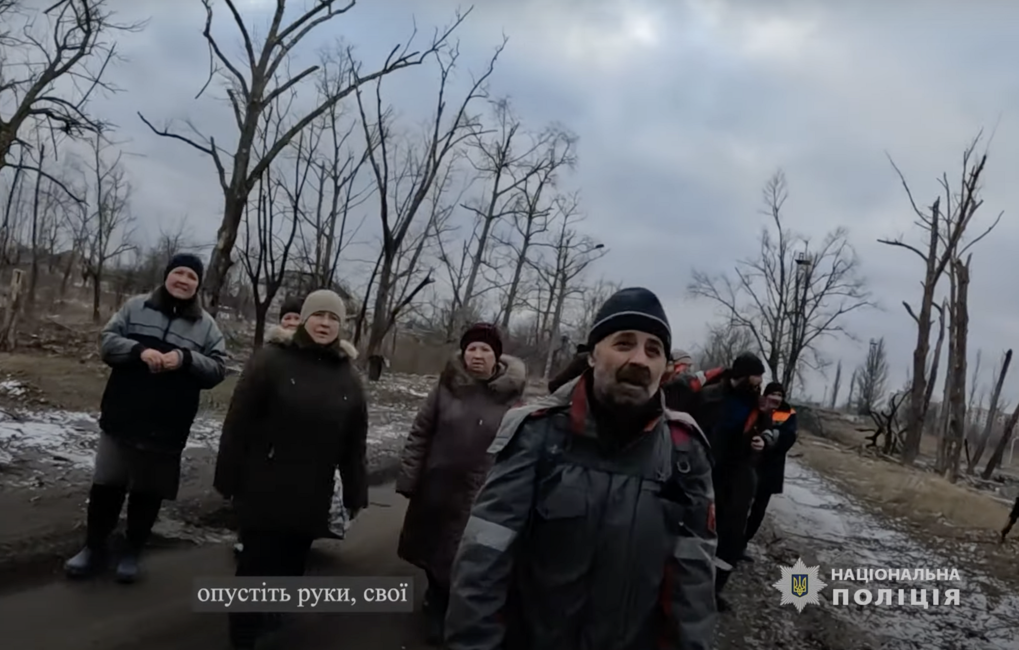 "Кров, смерті та грабежі": жителі околиць Авдіївки розповіли про злочини росіян. Відео