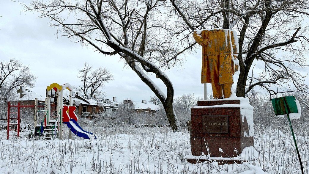 "Разрушения в городе просто катастрофические": как живет Часов Яр за 5 км до линии фронта. Фото